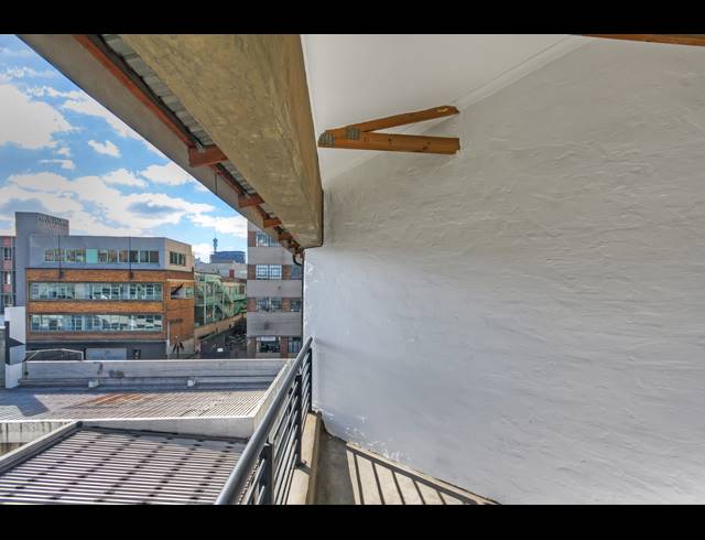 0.5 BEDROOM APARTMENT FOR SALE IN MABONENG